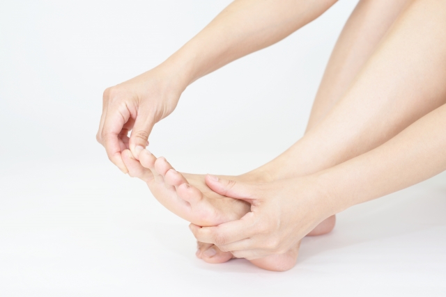 町田市　巻き爪　足