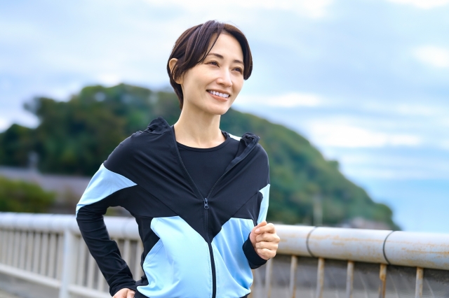 平塚市　巻き爪　女性