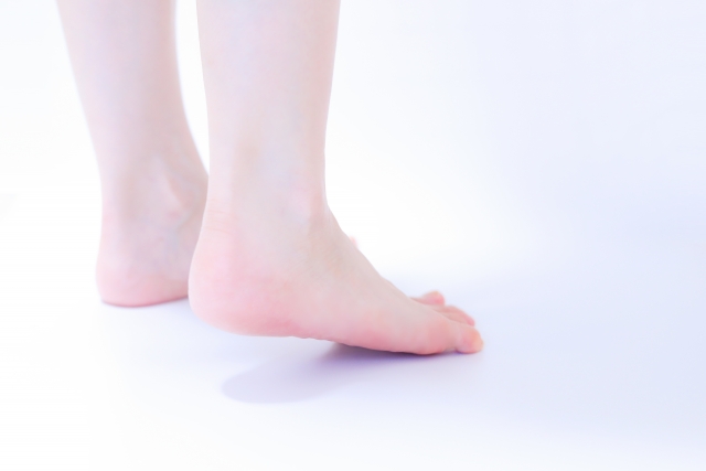平塚市　巻き爪　足
