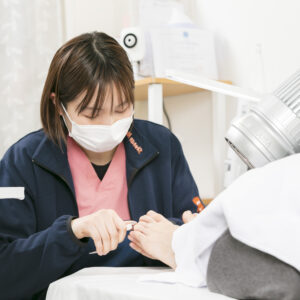 平塚市　巻き爪　足