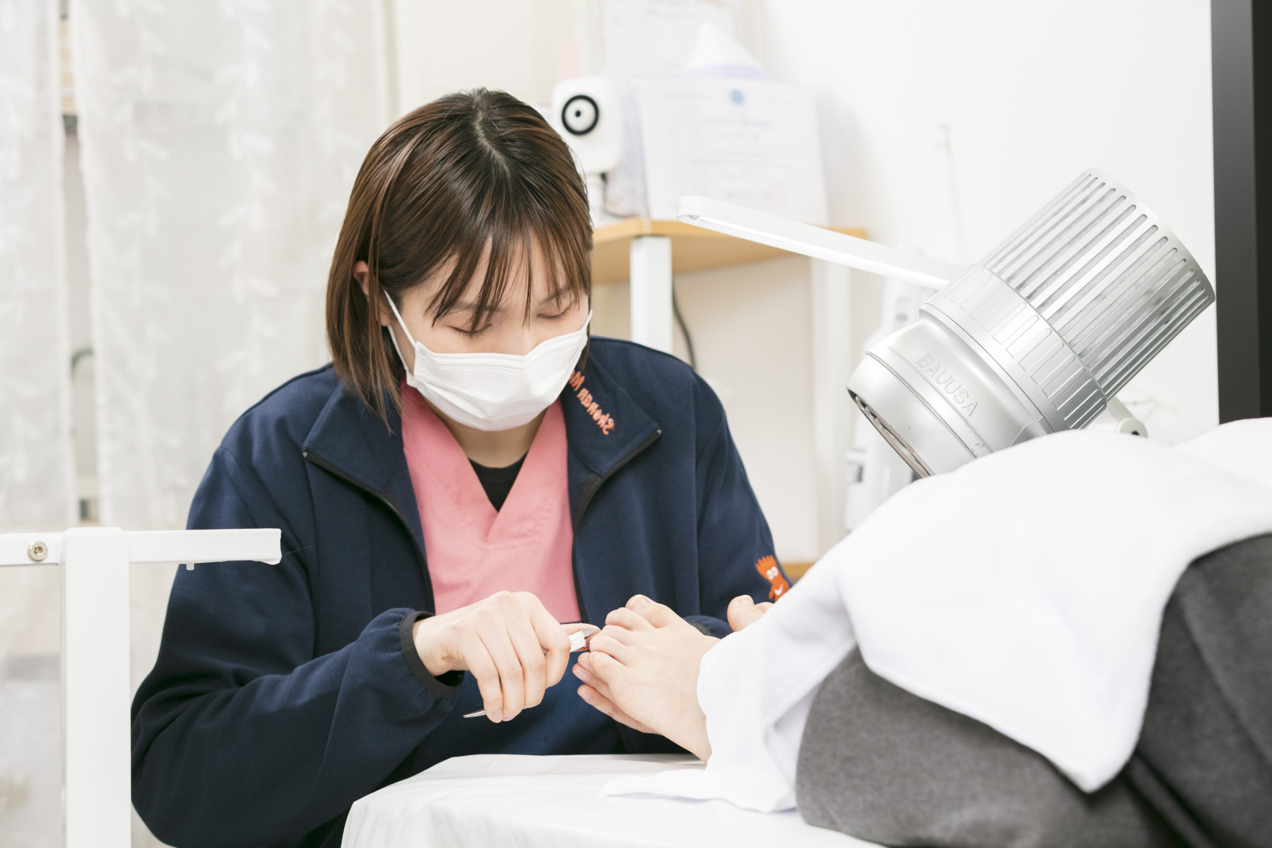 平塚市　巻き爪　足