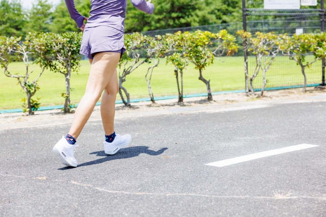 大船　巻き爪　女性