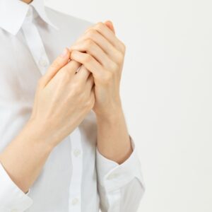 大船　巻き爪　女性