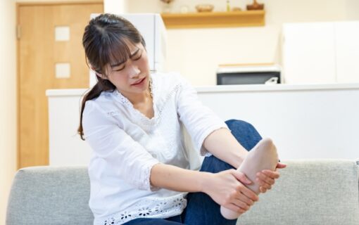 大船　巻き爪　女性